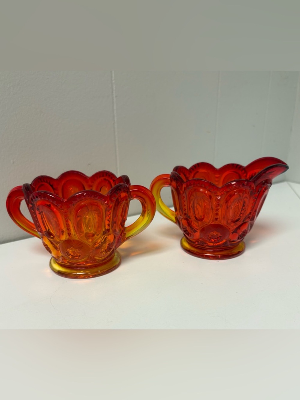 Vintage L.E. Smith Amberina Glass Cream and Sugar in Moon and Stars Pattern EUC